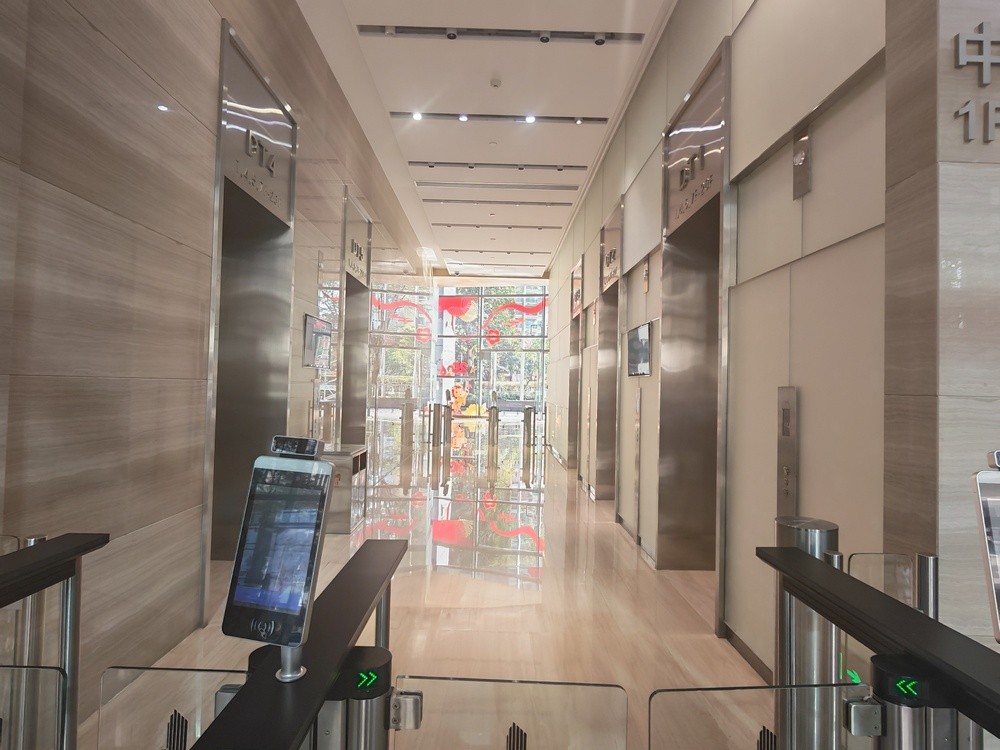 电梯厅1